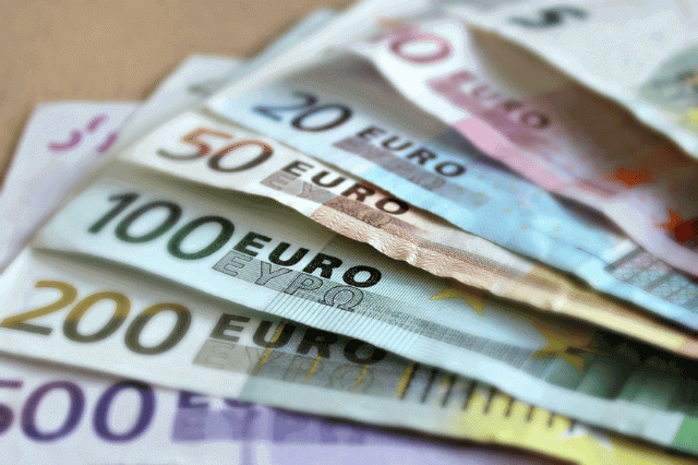 Euro Rate in Pakistan 29 April 2023